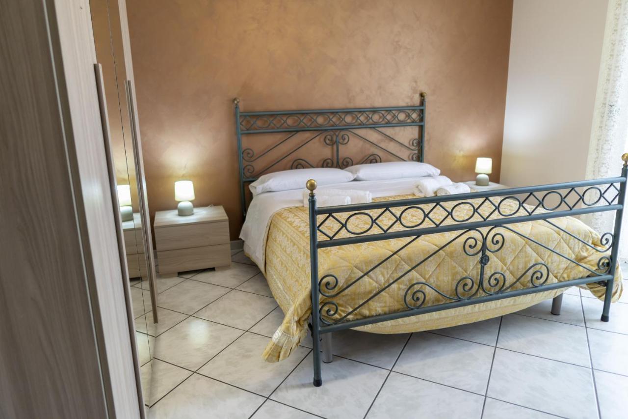 Grotta Del Monaco Bed & Breakfast Pedara Exterior foto