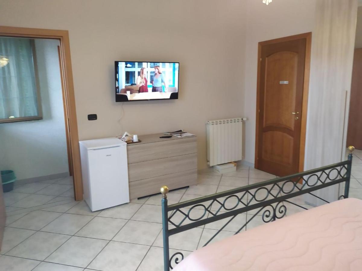Grotta Del Monaco Bed & Breakfast Pedara Exterior foto