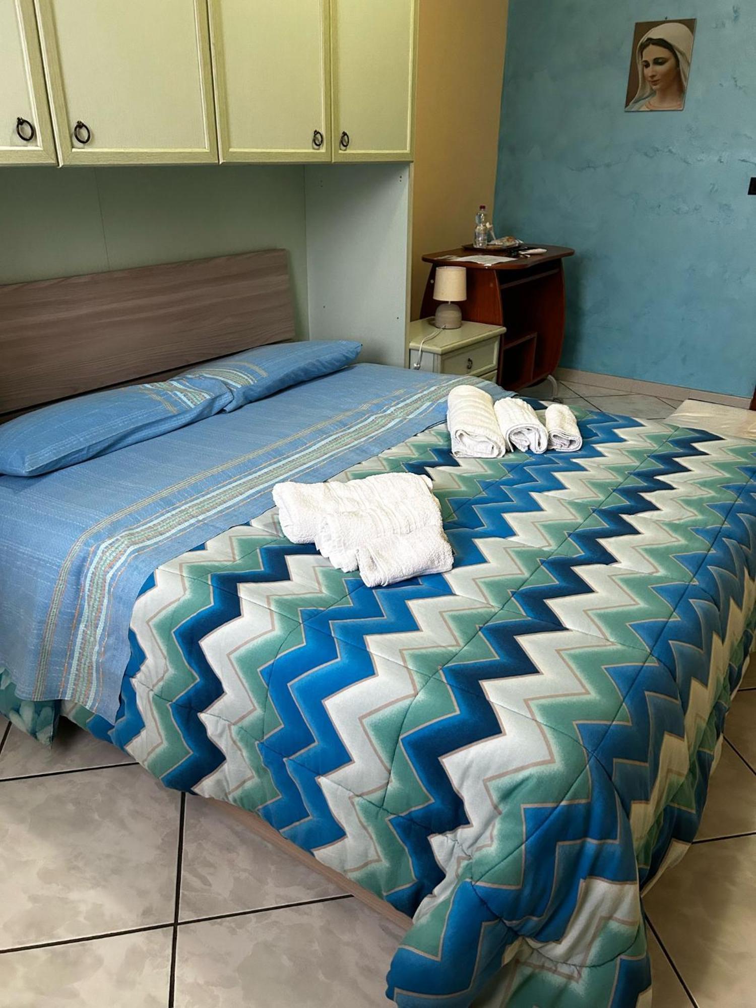 Grotta Del Monaco Bed & Breakfast Pedara Exterior foto